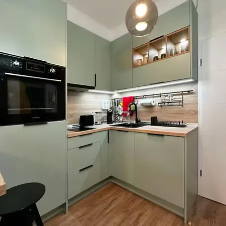 Sofia's Finest 1bd Absolute Center Luxury With Kitchenette סופיה