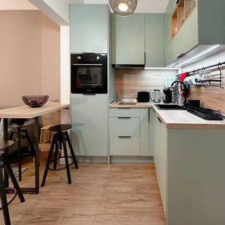 Апартаменты Sofia's Finest 1bd Absolute Center Luxury With Kitchenette *